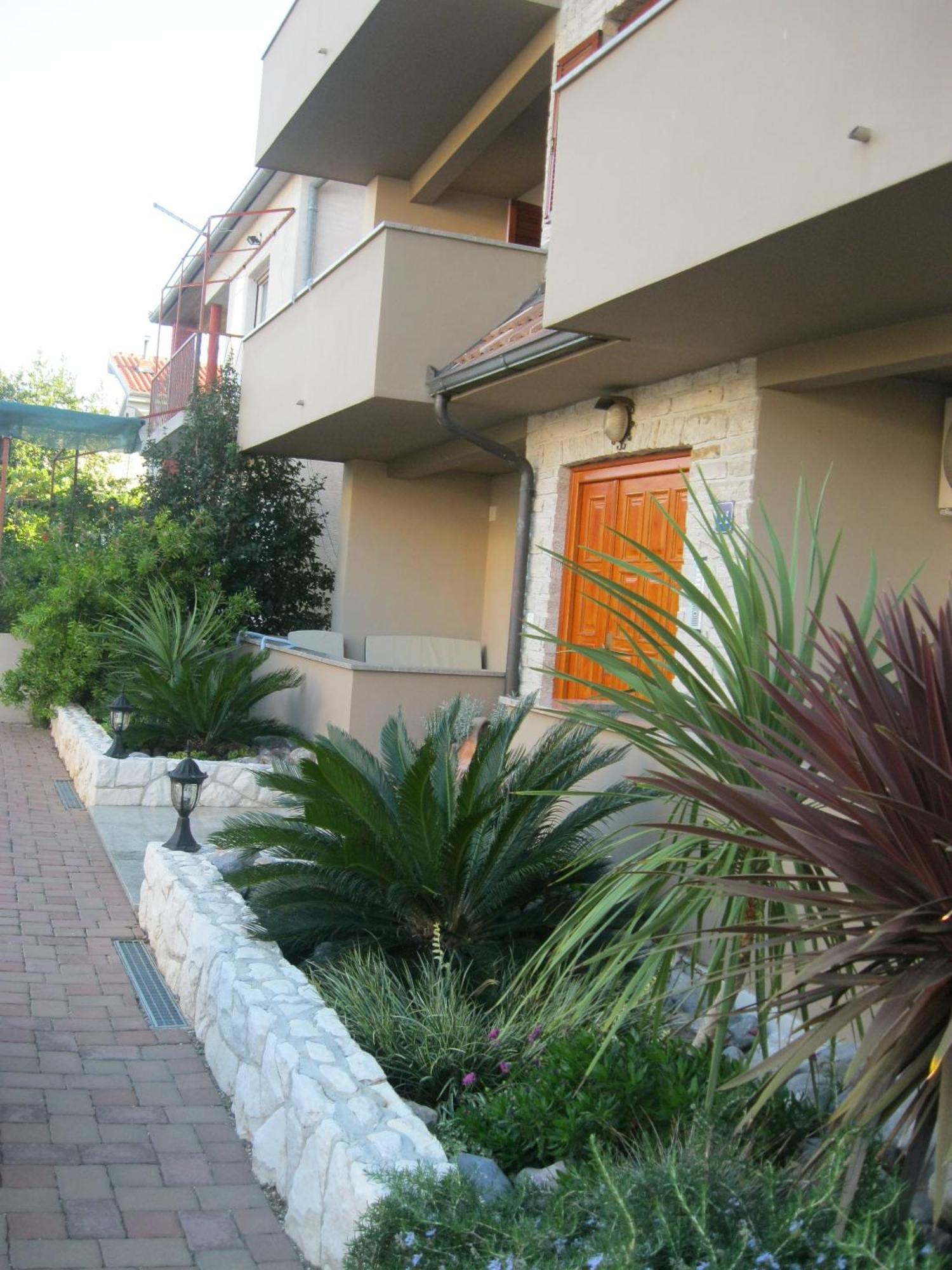 M&M Apartments Biograd Na Moru Exterior photo